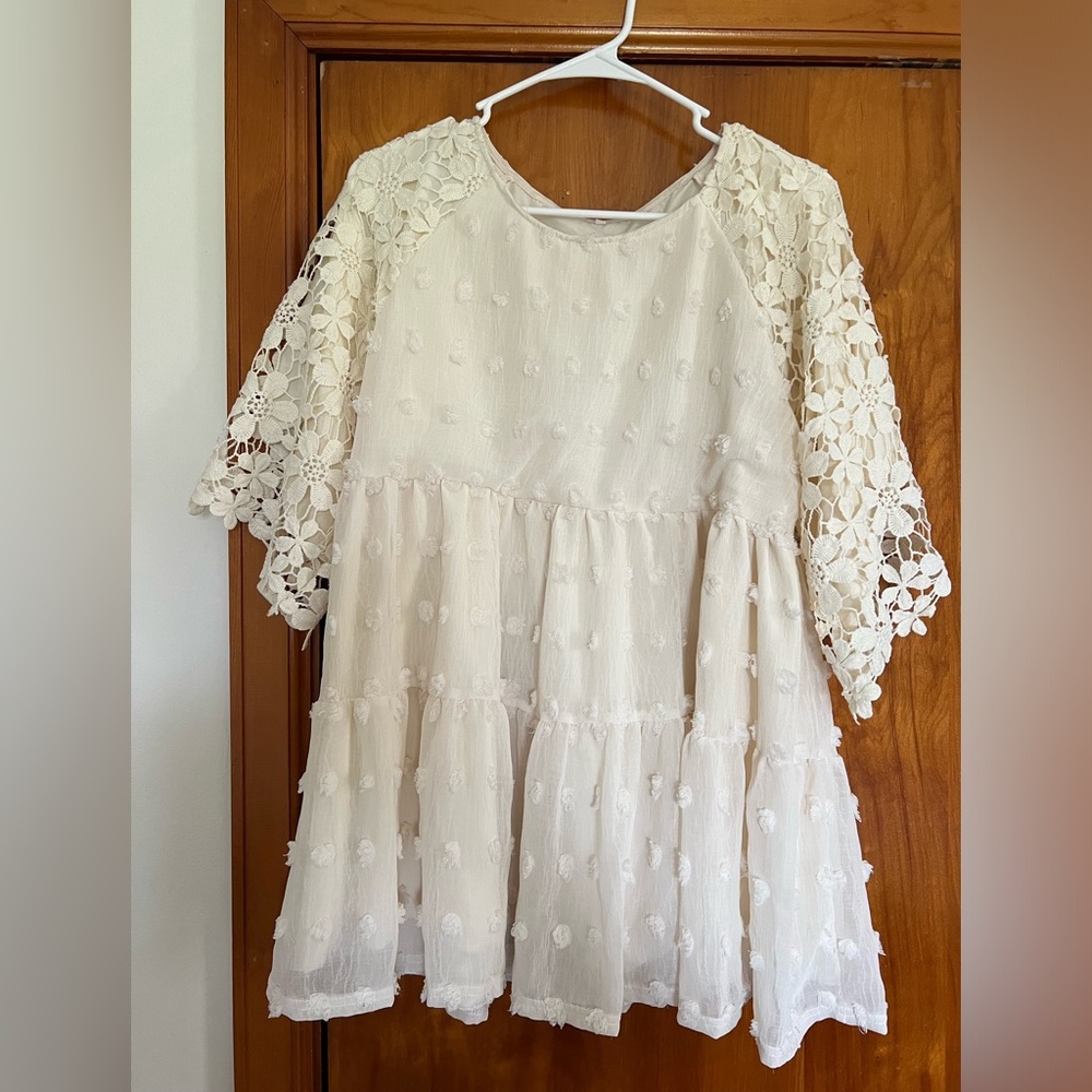 Cream dressy blouse
